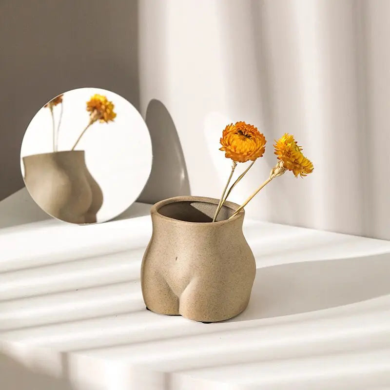 Sculptural Body Silhouette Vase