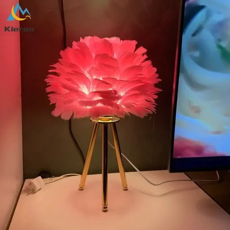 Nordic Feather LED Table Lamp